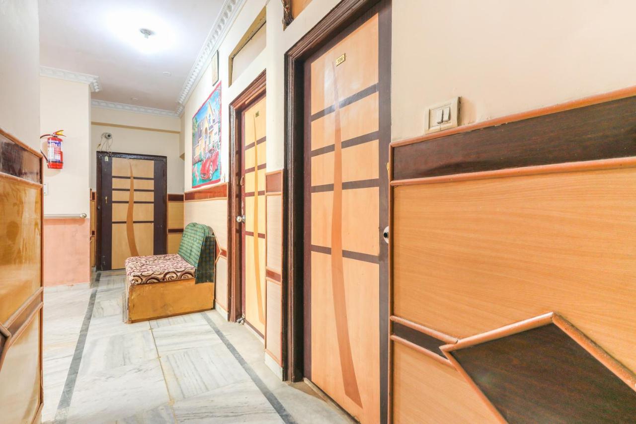 Oyo 62194 Pleasure Palace Hotel Indore Exterior photo